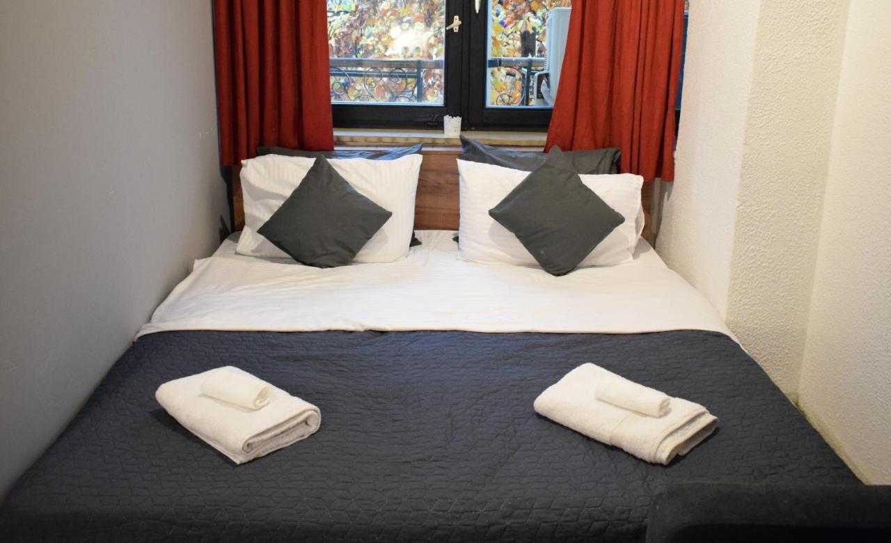 M - Square Private Rooms Skopie Exterior foto